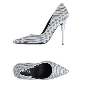 L.A.M.B. Grey Genuine Leather Pumps Size 10